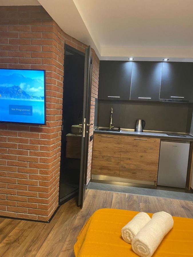 Hotel Villa Niko Mari Tbilisi Buitenkant foto
